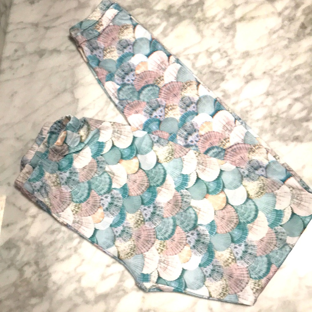 Seashell leggings 🐚 🧜🏼‍♀️